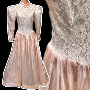 VINTAGE 80s Princess satin lace formal dress‎ prom gown long puff balloon sleeve